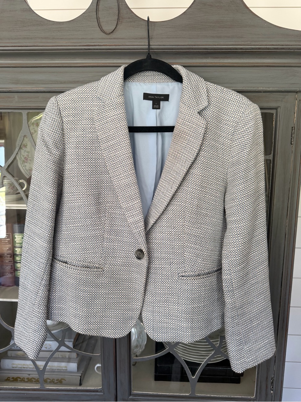 Ann Taylor Light Gray Textured Single-Button Blazer